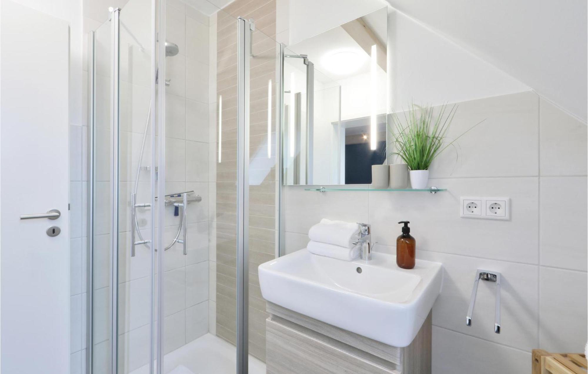 Amazing Apartment In Dagebuell With Kitchenette ภายนอก รูปภาพ