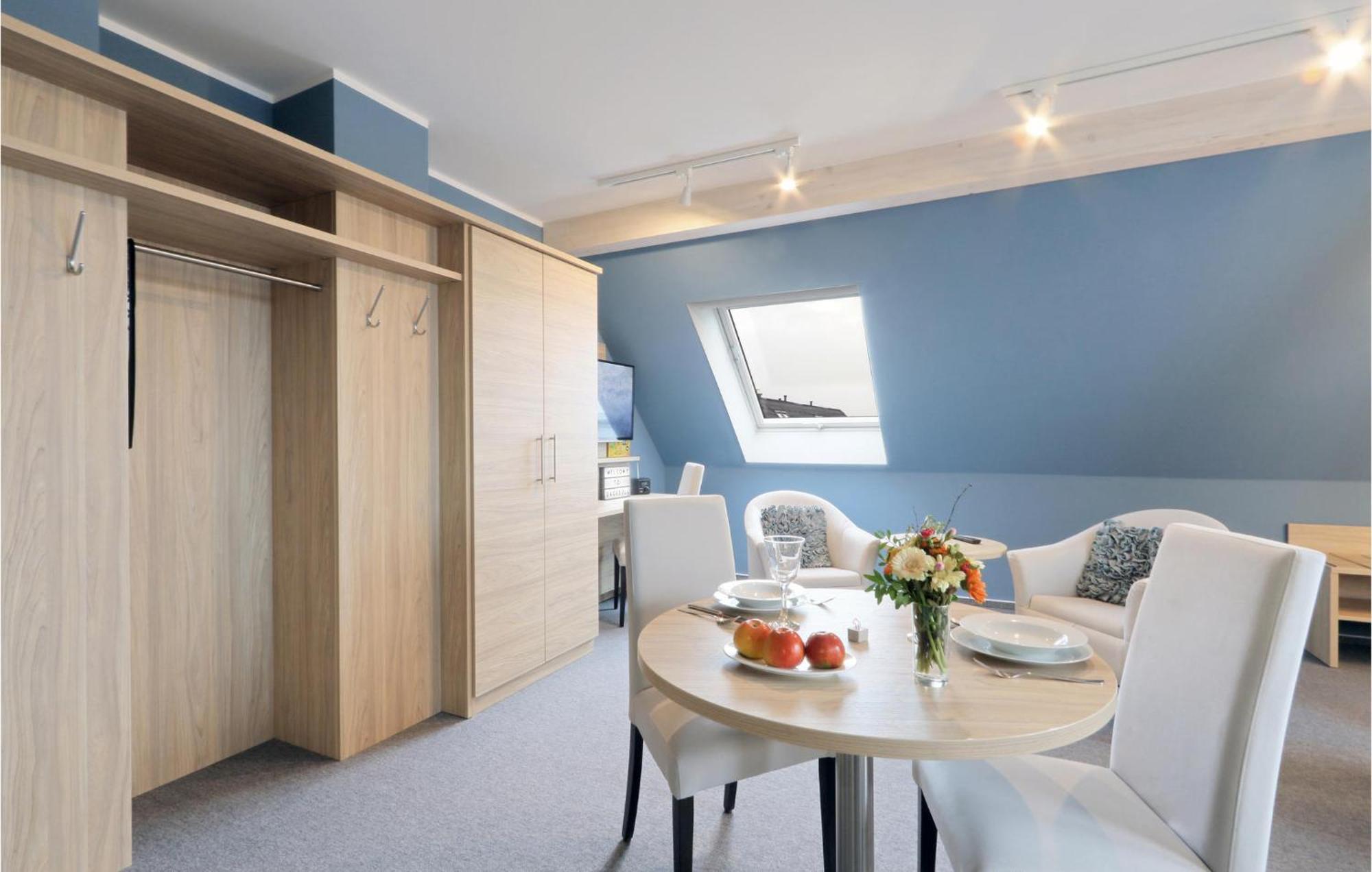 Amazing Apartment In Dagebuell With Kitchenette ภายนอก รูปภาพ