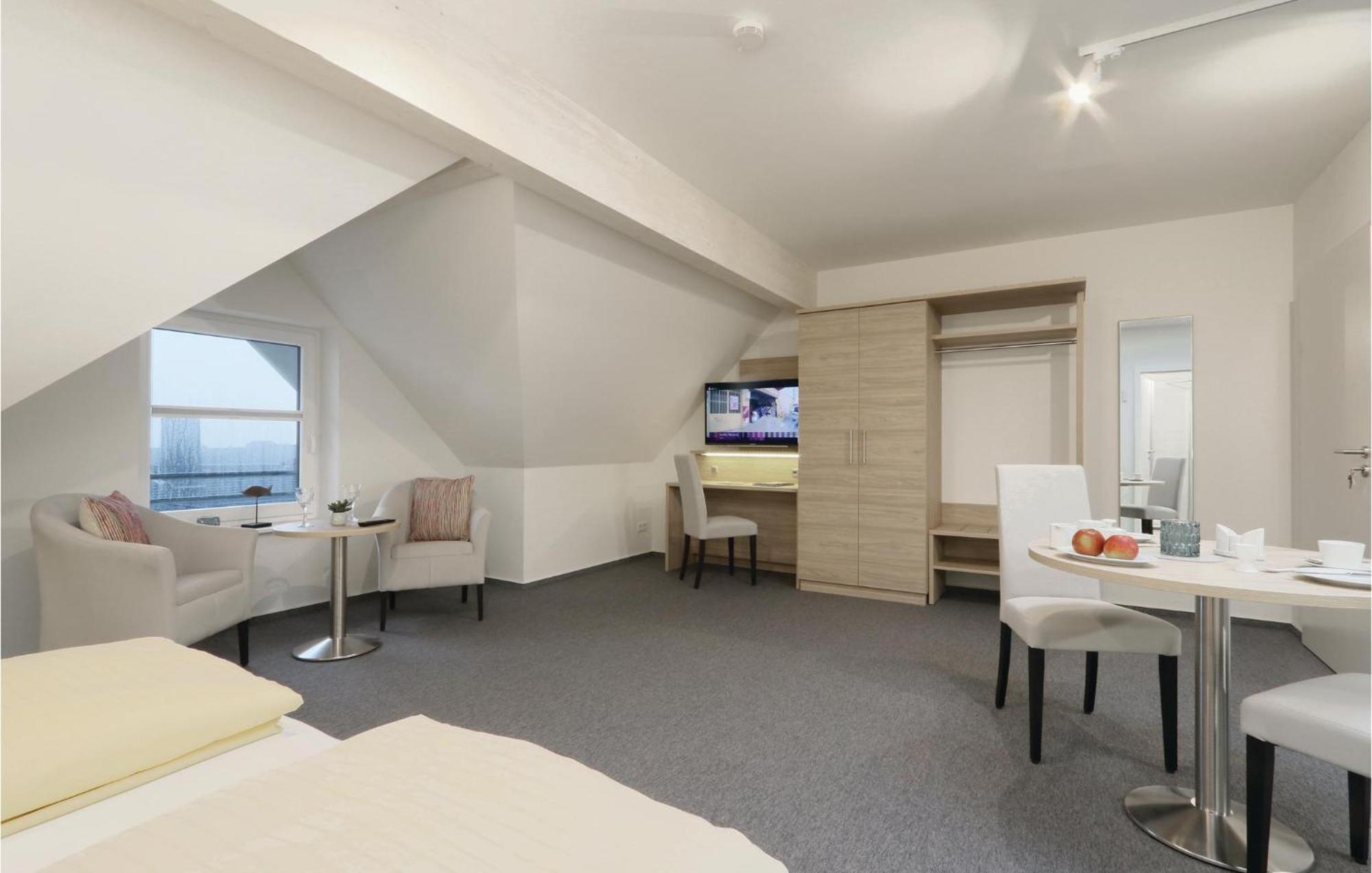Amazing Apartment In Dagebuell With Kitchenette ภายนอก รูปภาพ