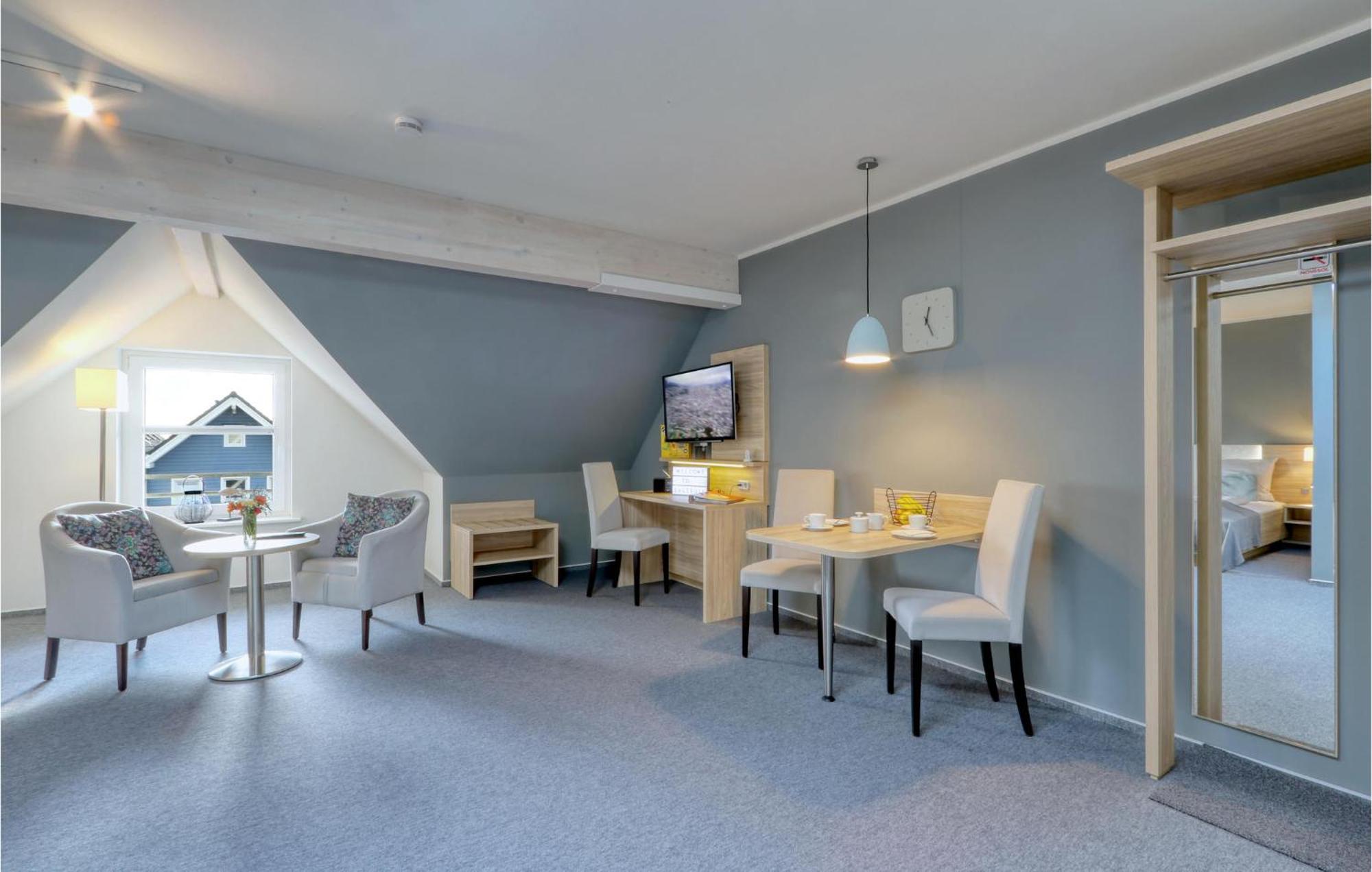 Amazing Apartment In Dagebuell With Kitchenette ภายนอก รูปภาพ
